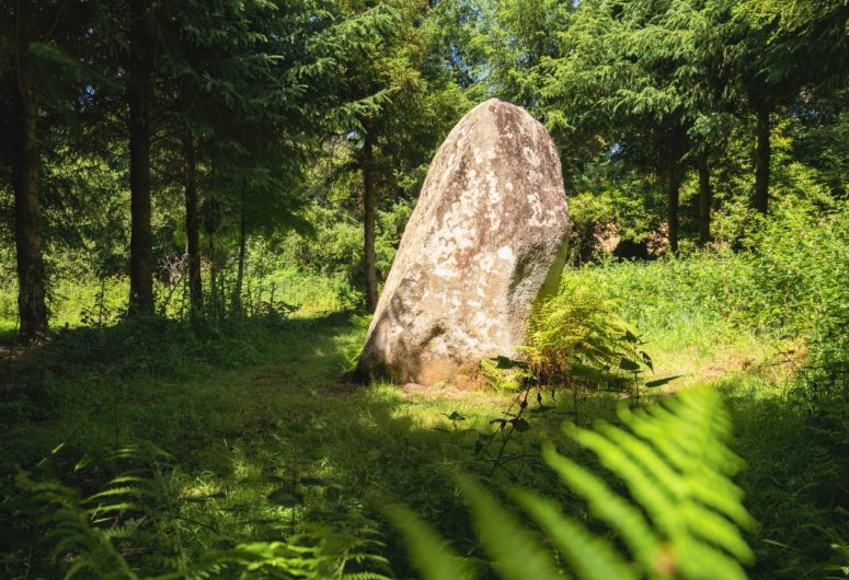 Menhir de Kerhuel