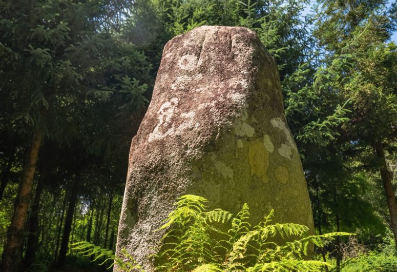 Menhir de Kerhuel